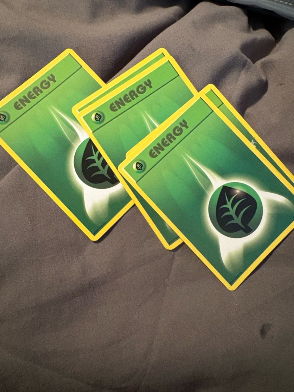 6 Green Energy Pokemon Cards